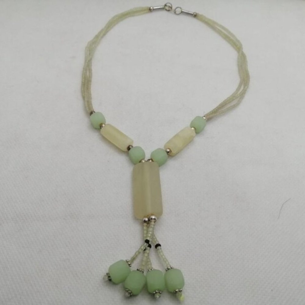Beaded Pendant Necklace, Beaded Stone Necklace Glass Beaded, Hand Knotted